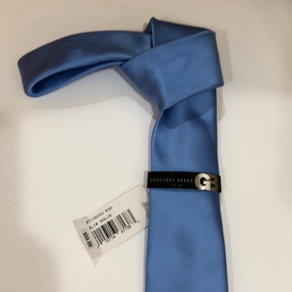 NWT GEOFFREY BEENE SLIM MEN’s TIE light blue. - Picture 1 of 3